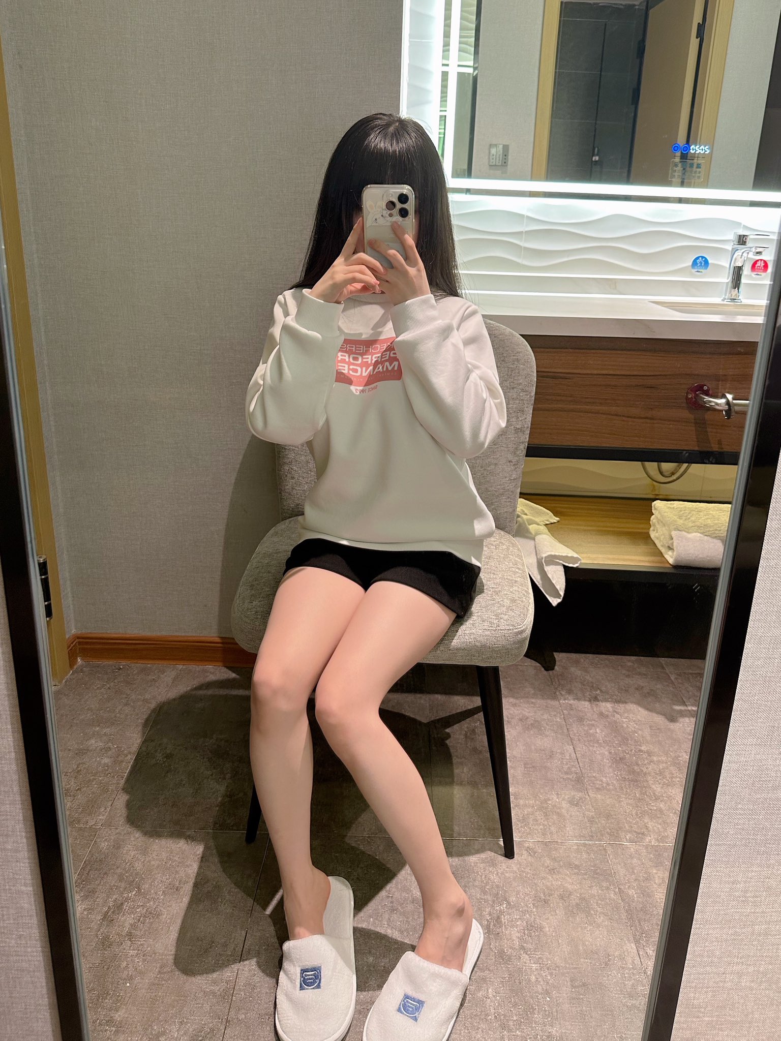 白桃少女瑶瑶作品合集欣赏：失眠夜晚的治愈系写真大片» 丝袜美图社丝袜美图社