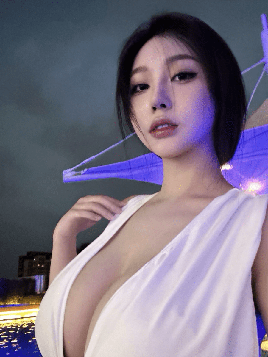 抖音玫玫写真合集：993张美图112个视频精选