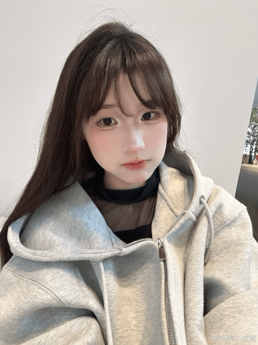 小柴不吃辣微密圈写真合集 415张美图82段视频全收录