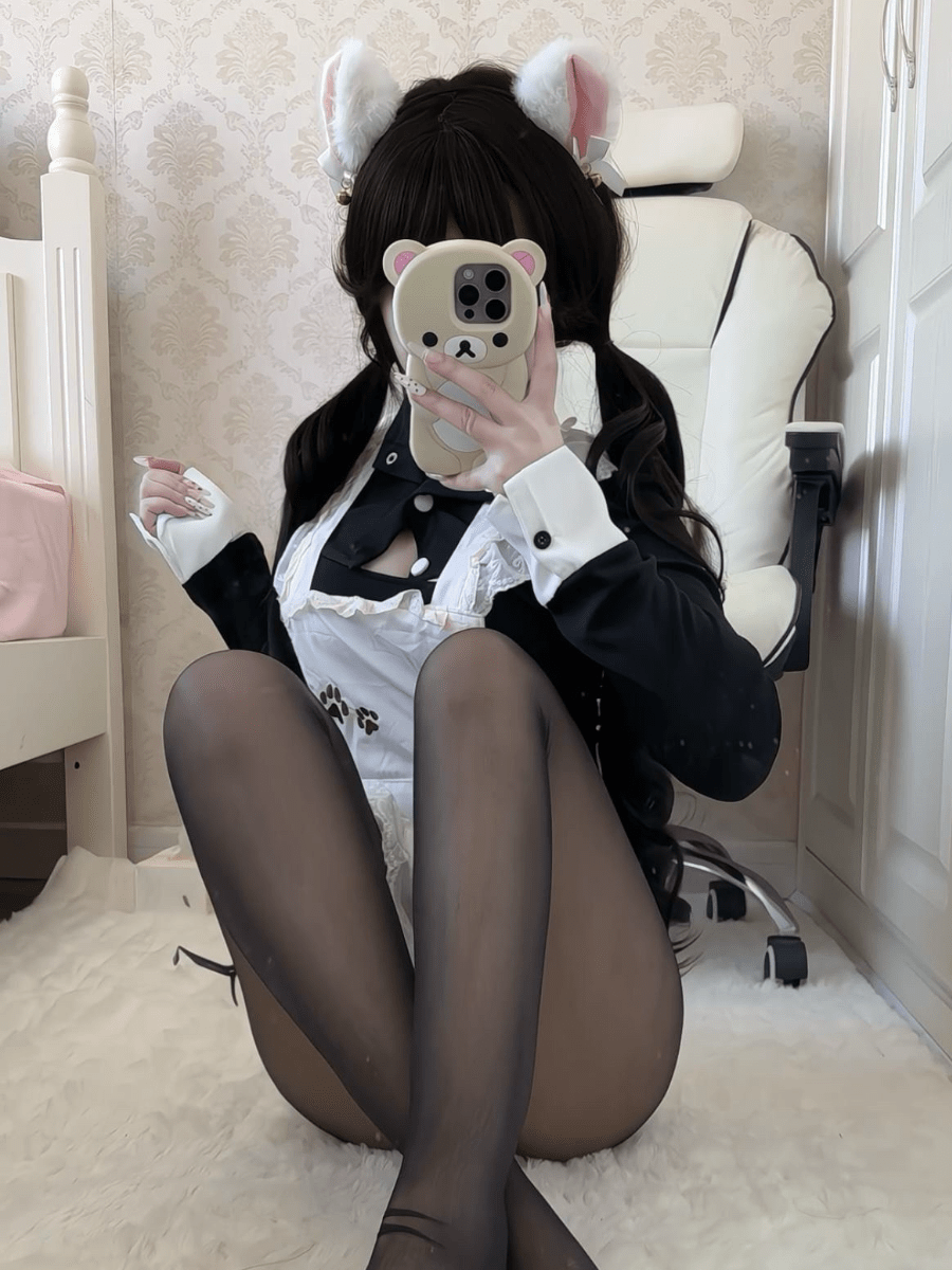 抖音红人笨蛋小鱼写真集 43套私房美图视频全收录
