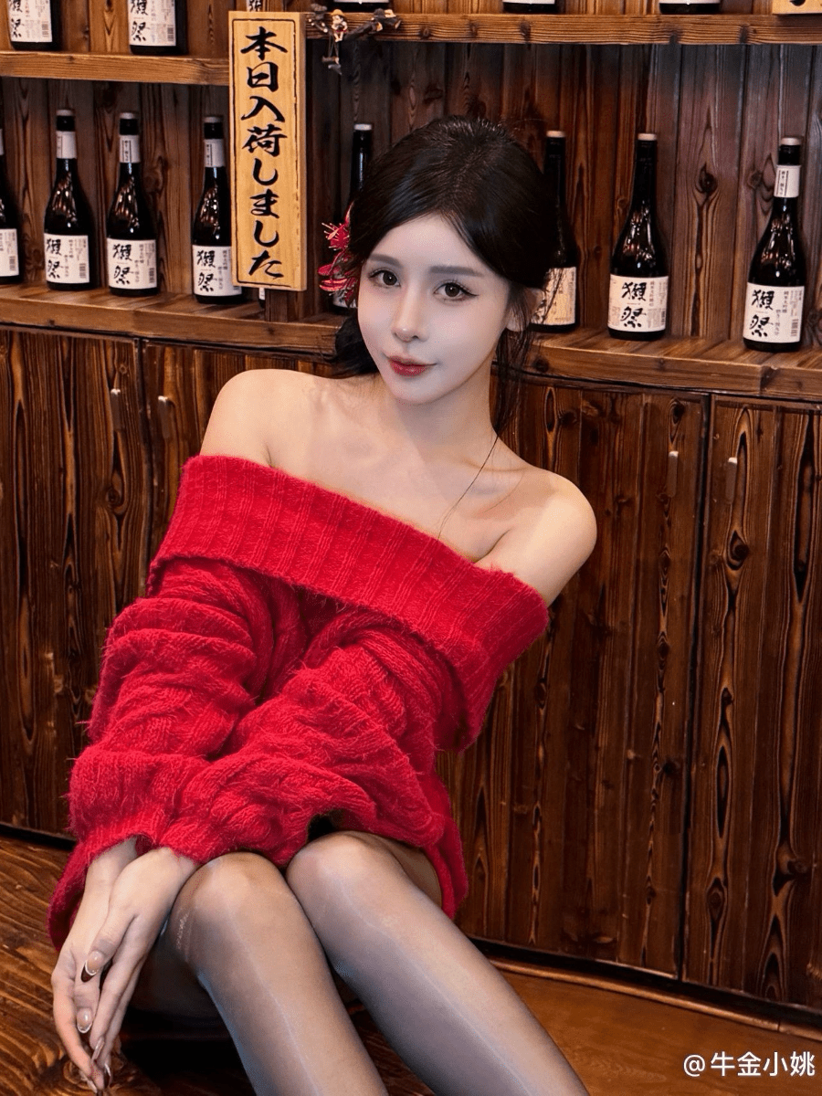 抖音红人小馨饱饱微密圈写真合集 752张美图+16段视频全收录
