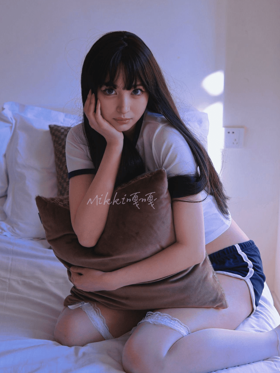 Mikki嘎嘎微密圈写真精选：711图141视频合集