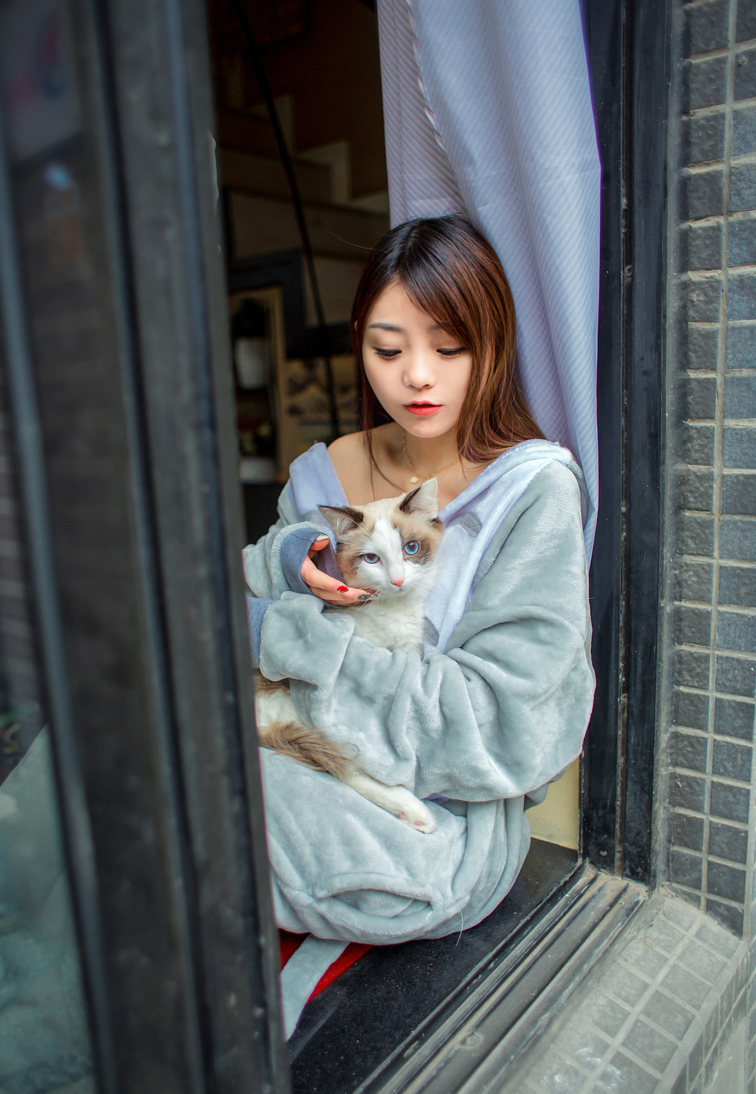 薄荷叶美女MintYe写真5套301P高清合集下载