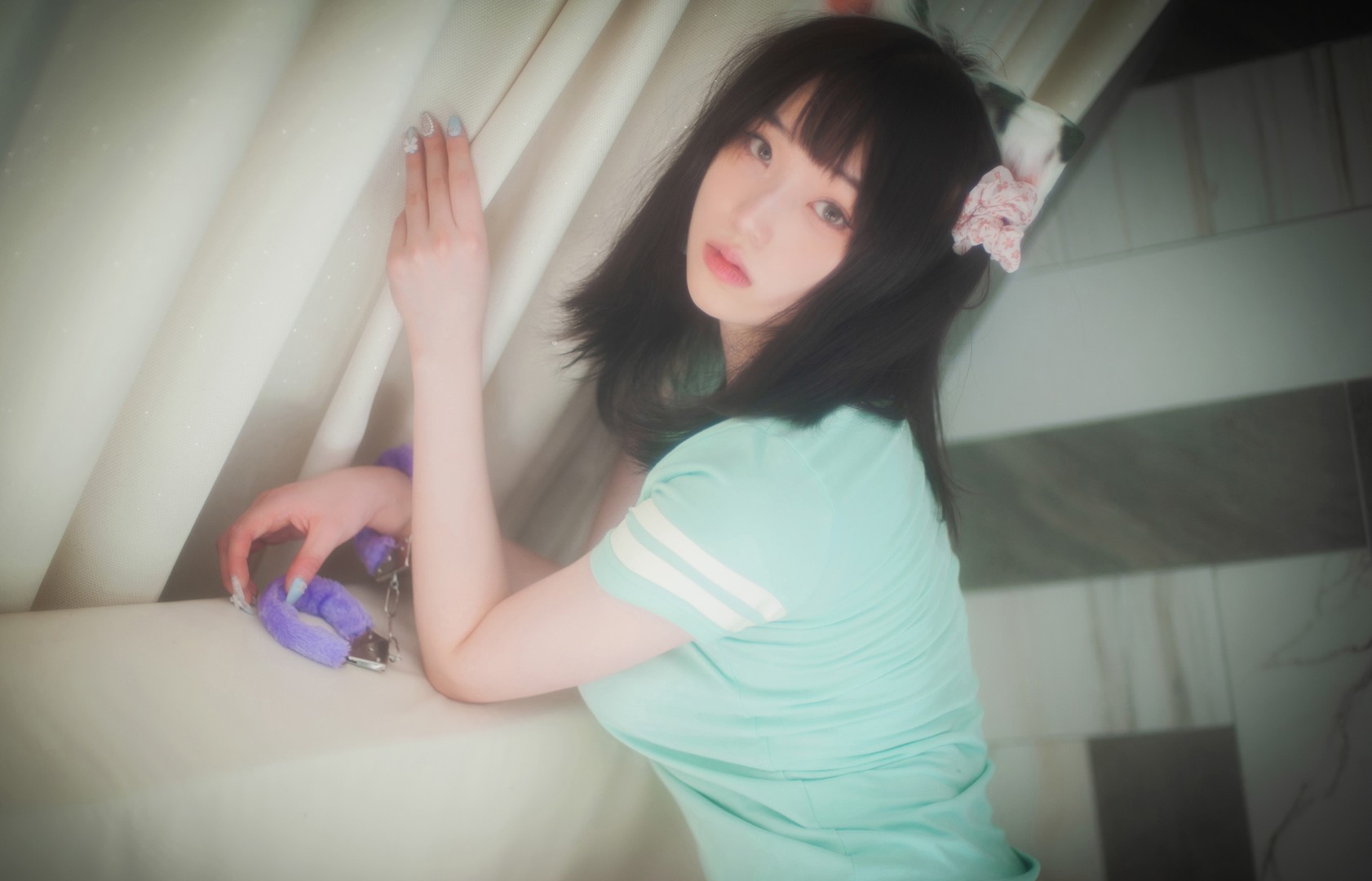 4