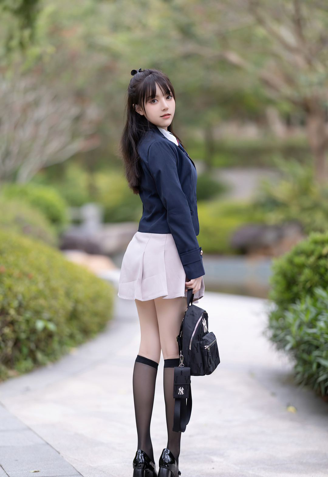 7
