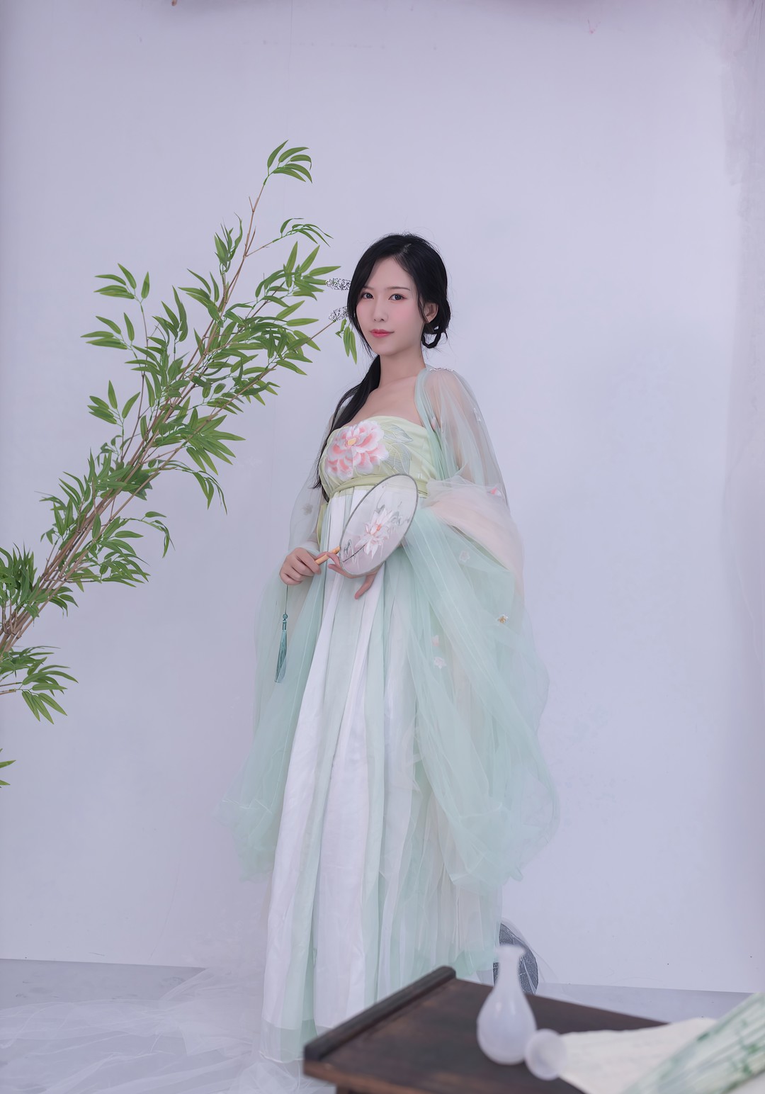 抖娘利世写真图集265套高清资源下载 123GB完整珍藏版