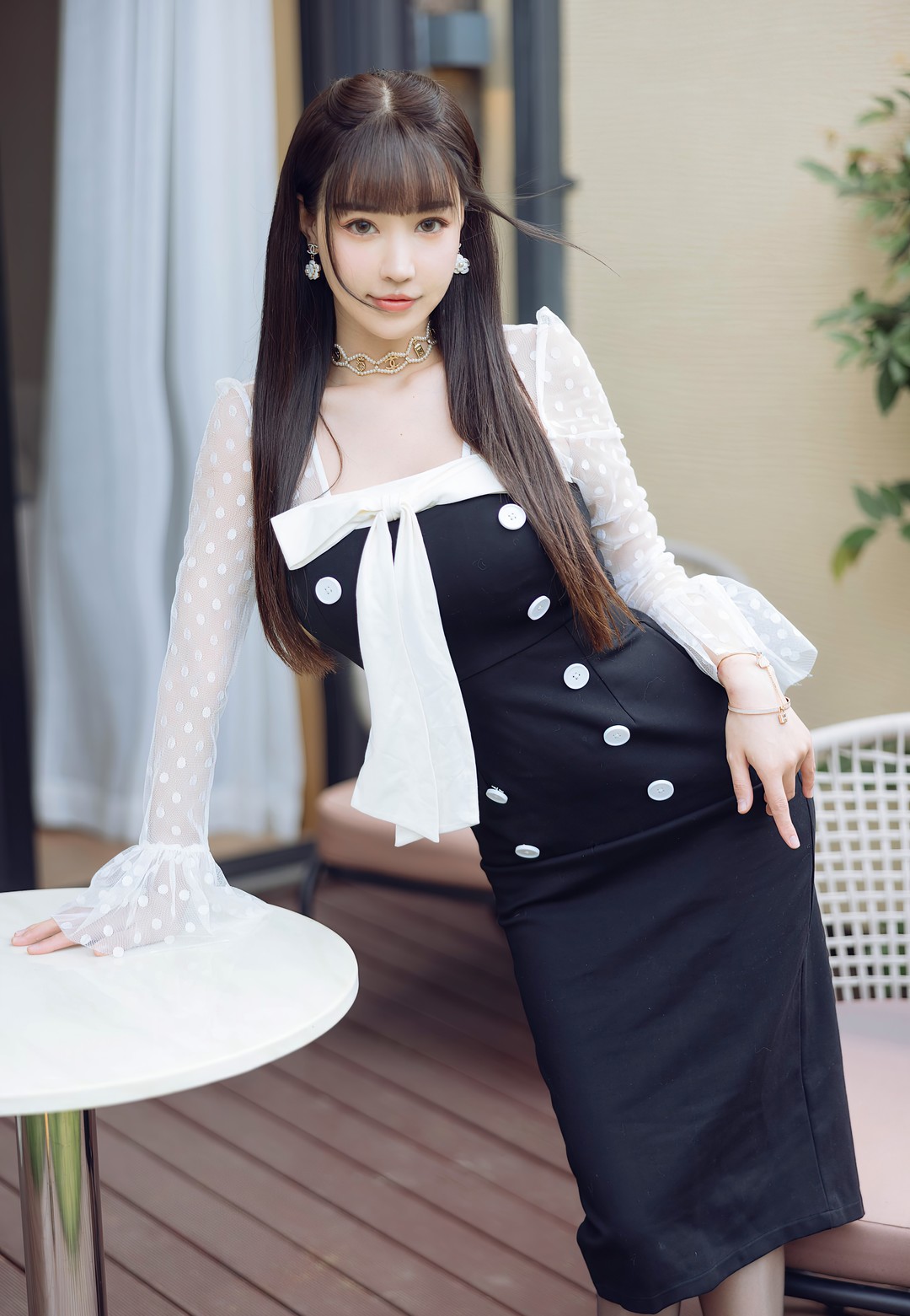 7