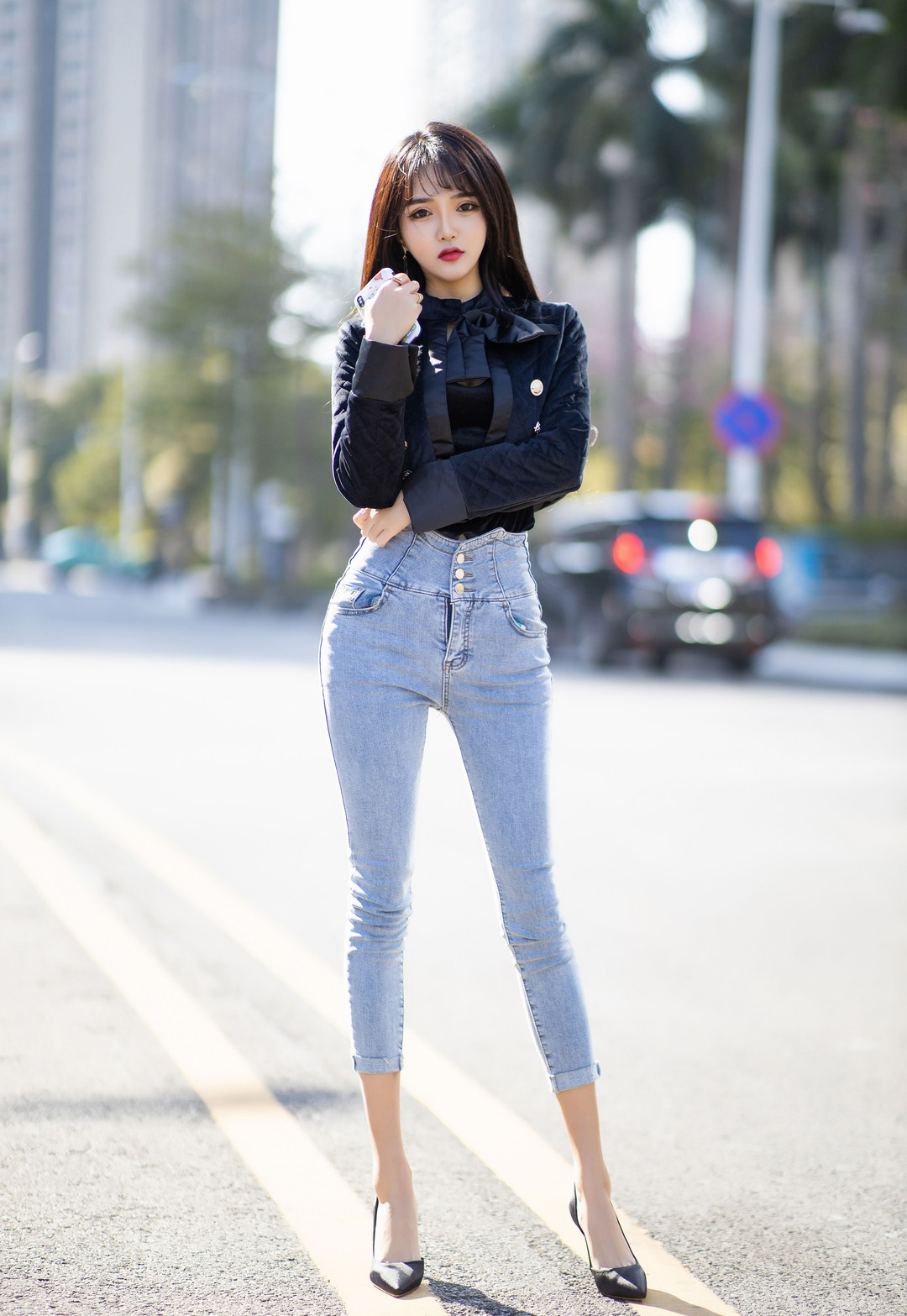 Miko酱吖写真合集下载：16套1246P美图集