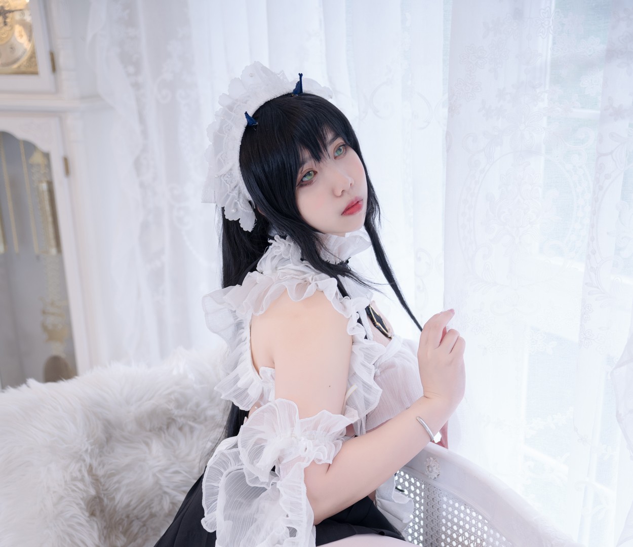 魅瞳Meroko写真图集：8套高清合集免费下载（4GB）