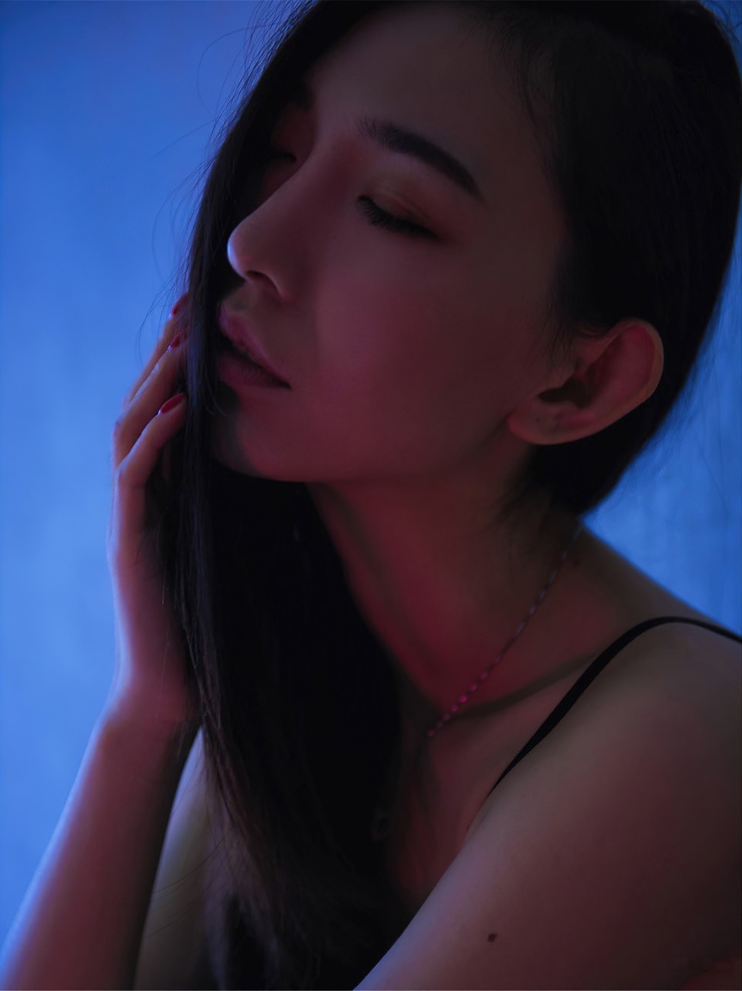 气质女神秦美女高清写真280张 1.8G大图包免费下载