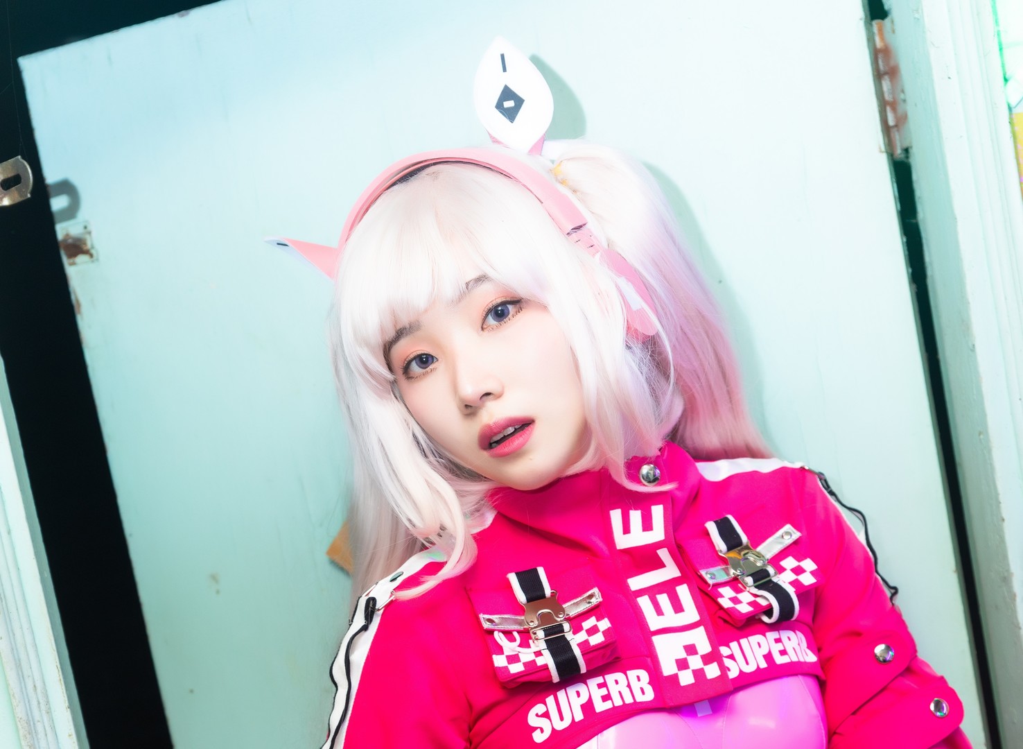 2