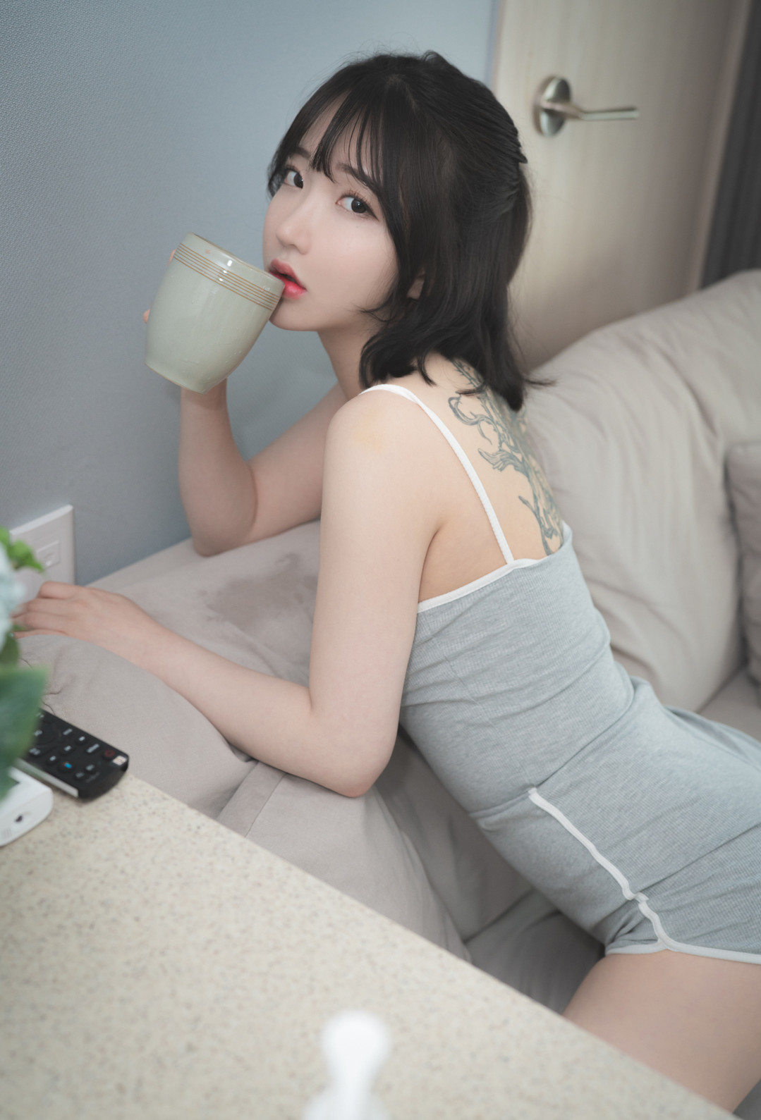 7