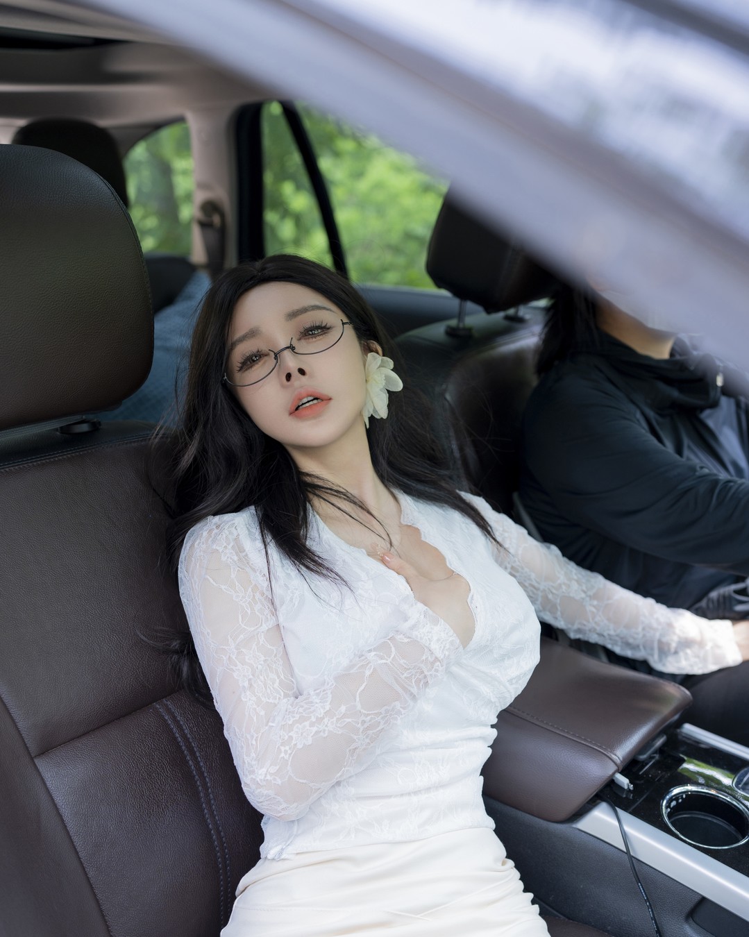 潘娇娇无水印写真11套高清下载（16GB）