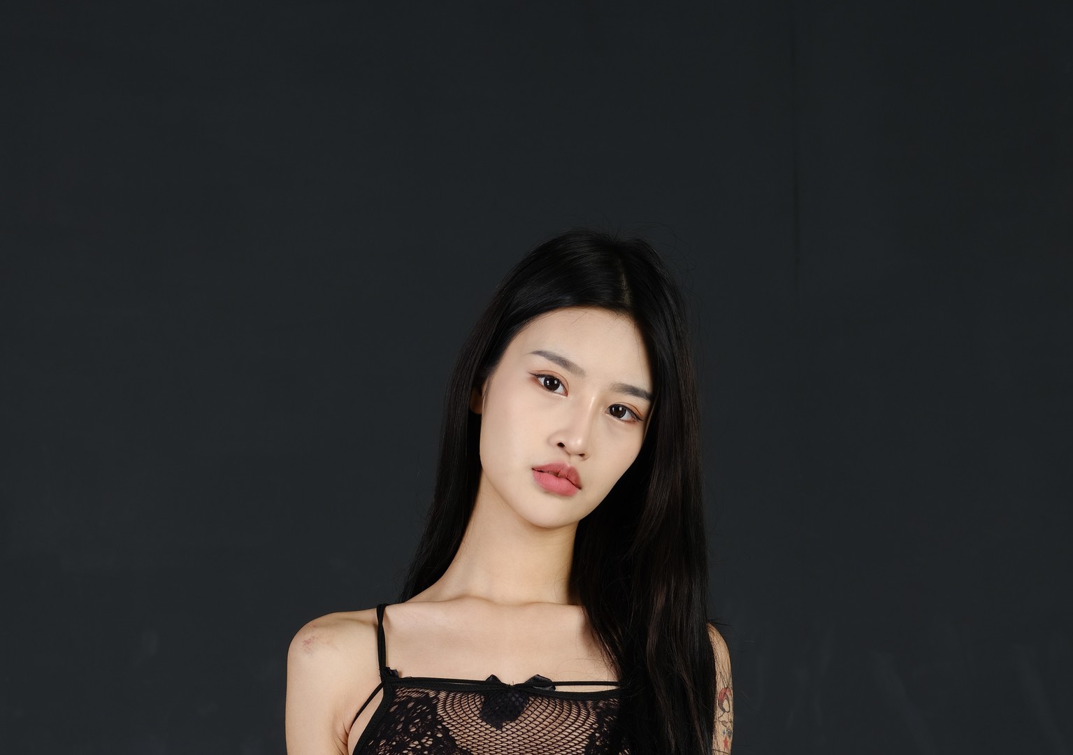 国模小雅行色私拍套图无水印写真619P 6.2G