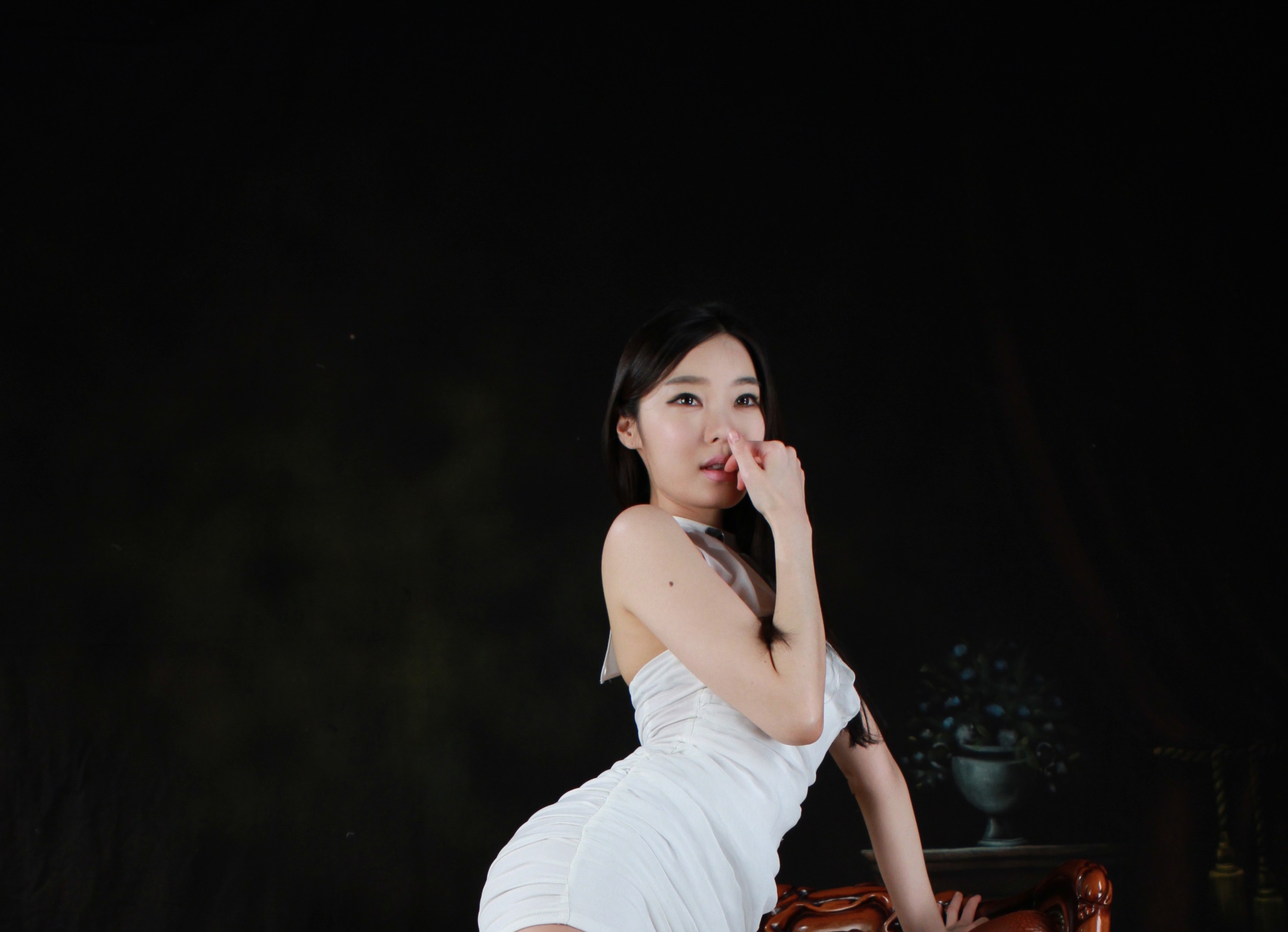 韩模李智贤私拍4K高清写真套图1798张8GB