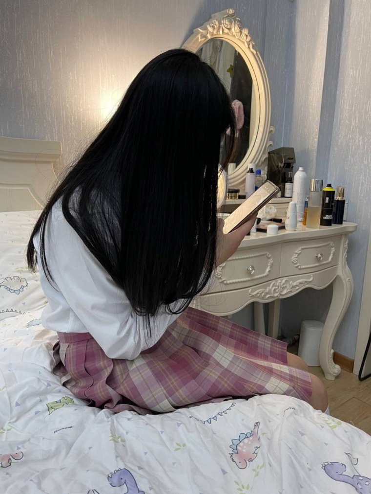 元歌恋爱日记高清写真合集 [2241V-124GB] 持续更新